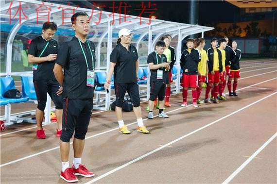 冠军教练黄坚雄:学习能力比足球技术更重要 冠军教练黄坚雄:学习能力比足球技术更重要